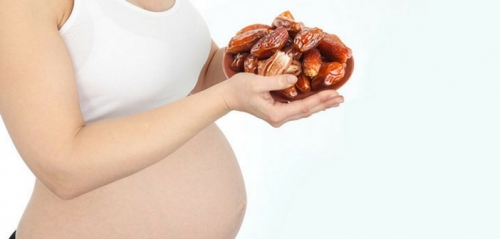 Why should you Eat Dates during Pregnancy?